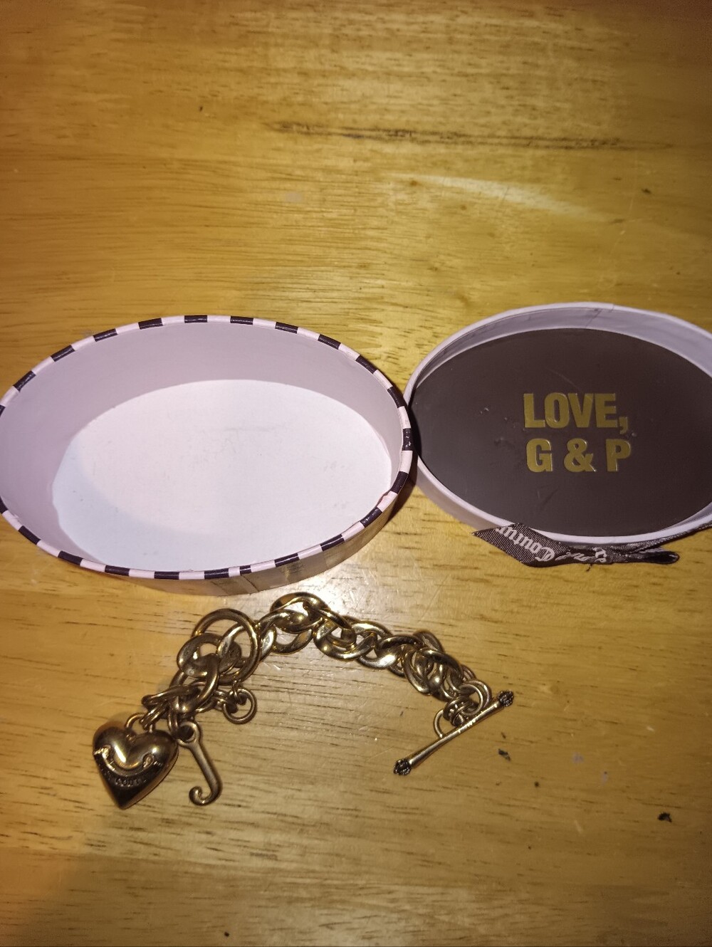 Juicy Couture Vintage Y2k Heart Braclet